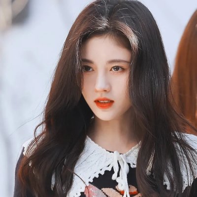 五个光头的少年